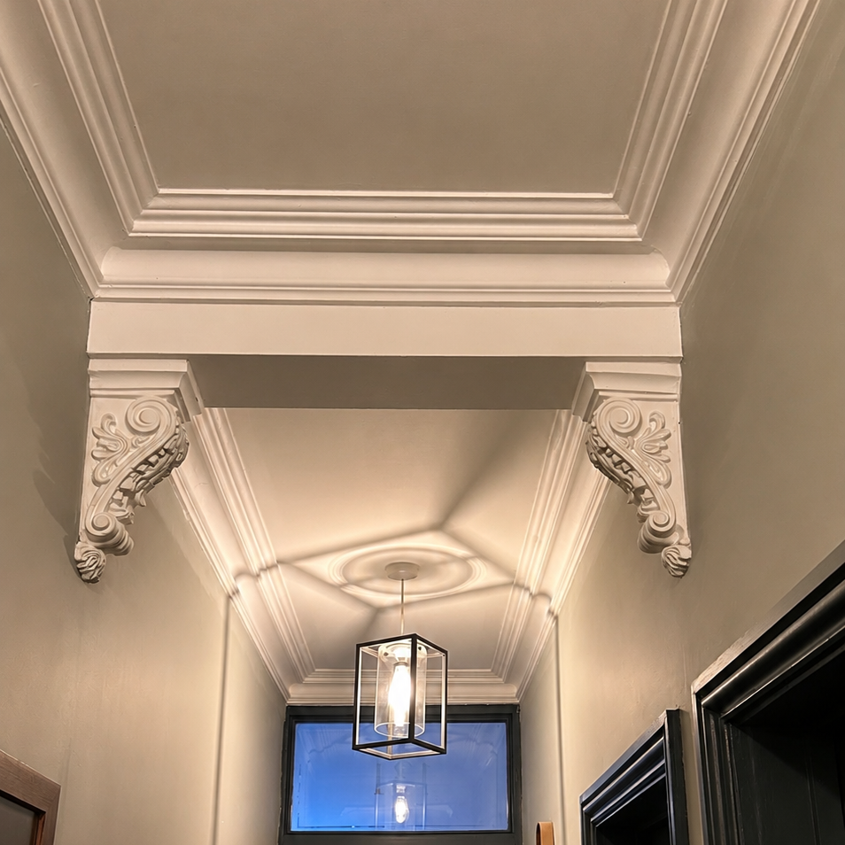 Victorian Decorative Plaster Corbel Medium PC011