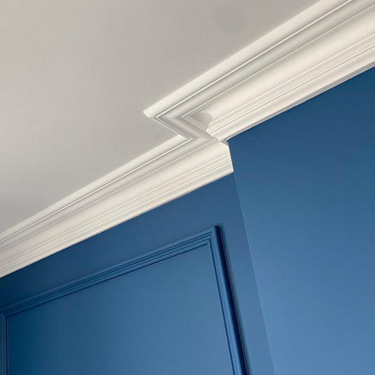 Small Victorian Swan Neck Cornice SPC070 Drop 80mm