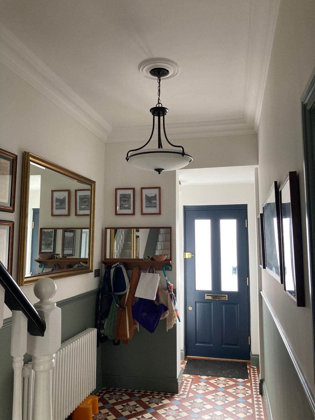 135mm plaster cornice shown in entryway 