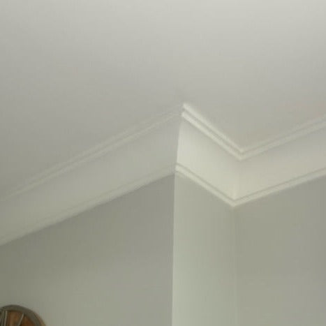 classic victorian cornice mitre joint