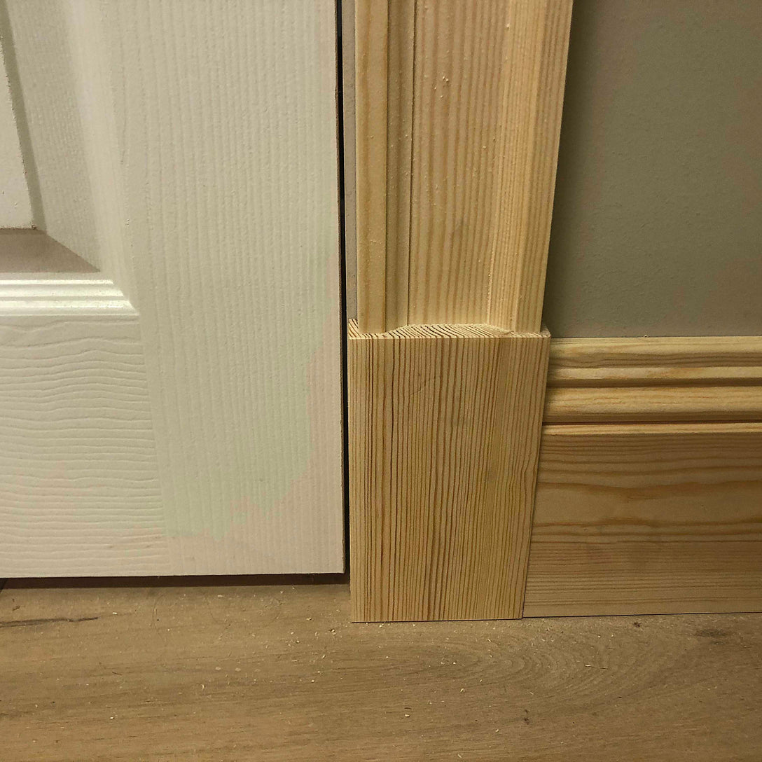 detailed image of Victorian Timber Architrave joining with skirting board - 20mm x 91mm