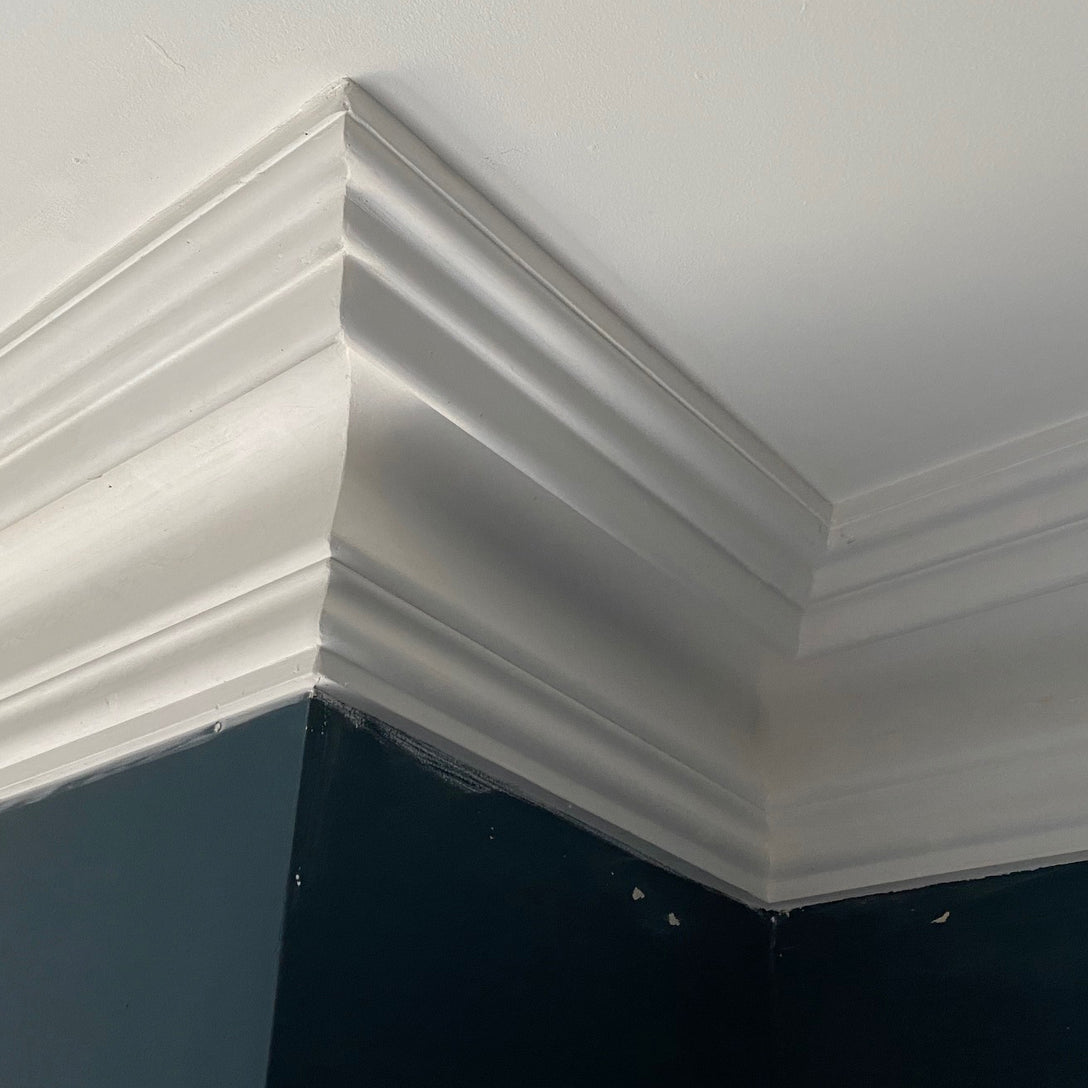 Traditional Victorian Plaster Coving shown after instillation 150MM