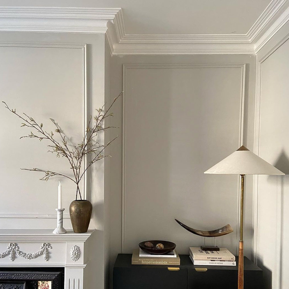 example of swan neck plaster coving in luxury style room - 100mm
