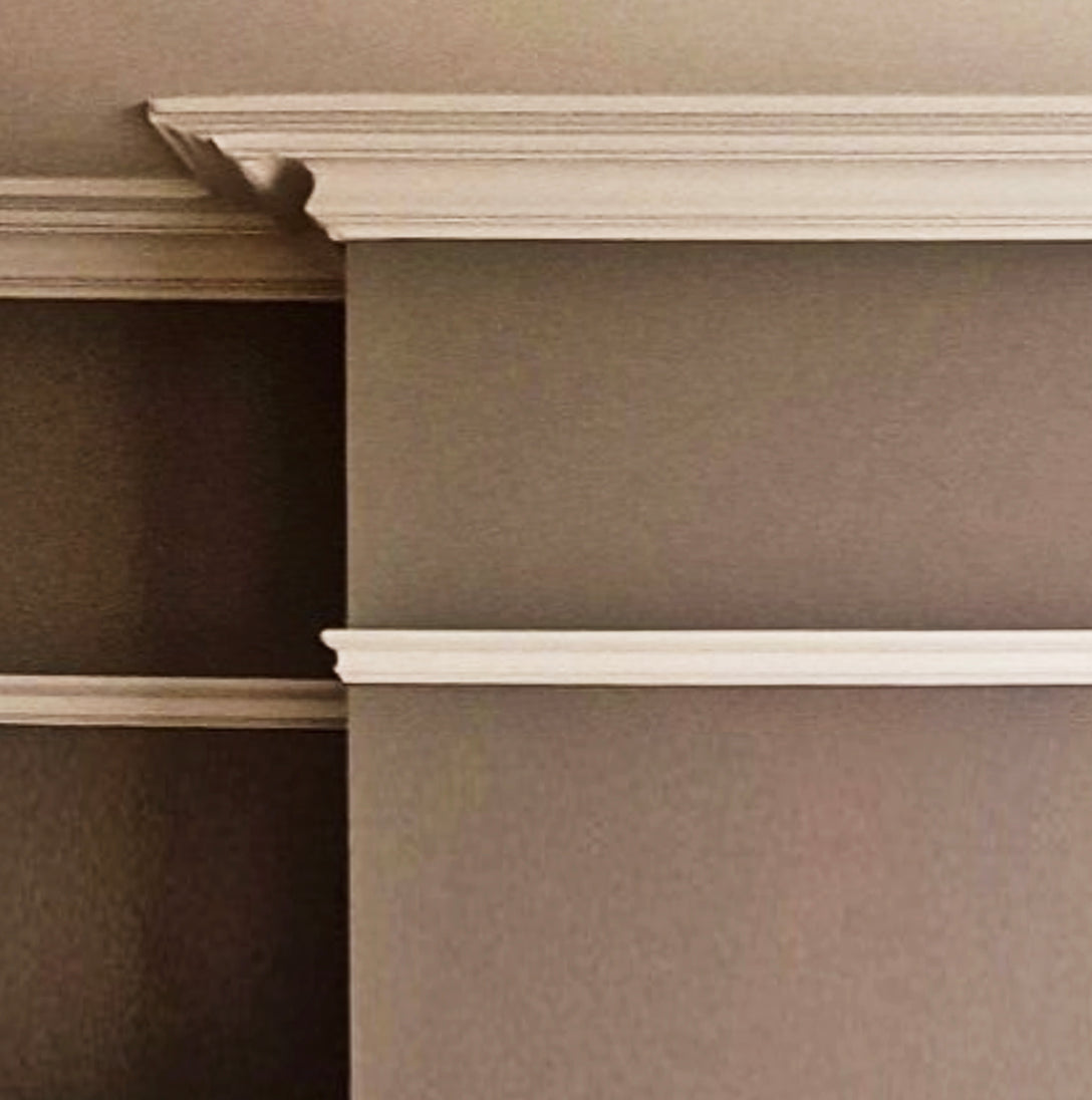 example of swan neck Plaster Coving fitted with picture rails 100mm