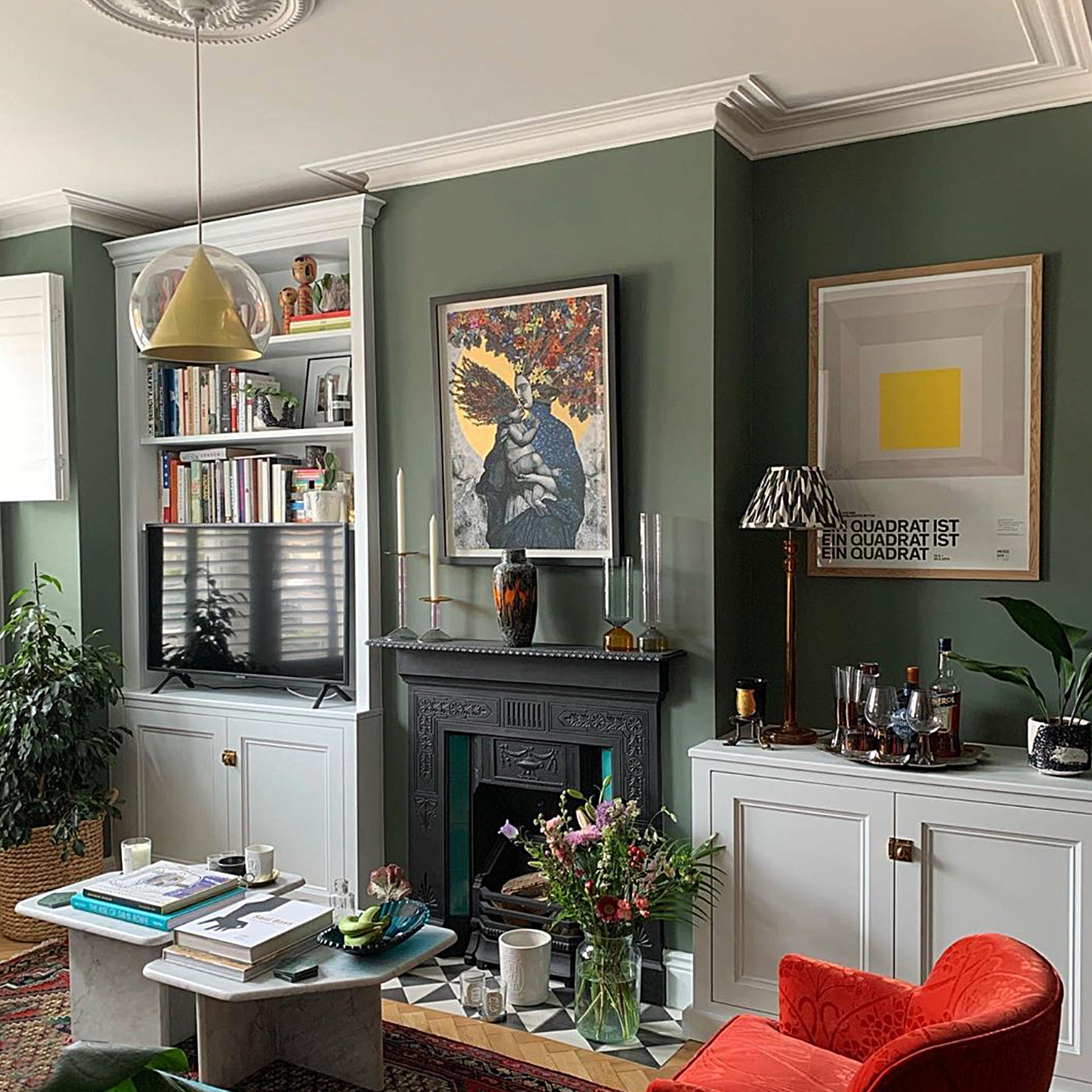 victorian swan neck plaster cornice shown in green decorated room