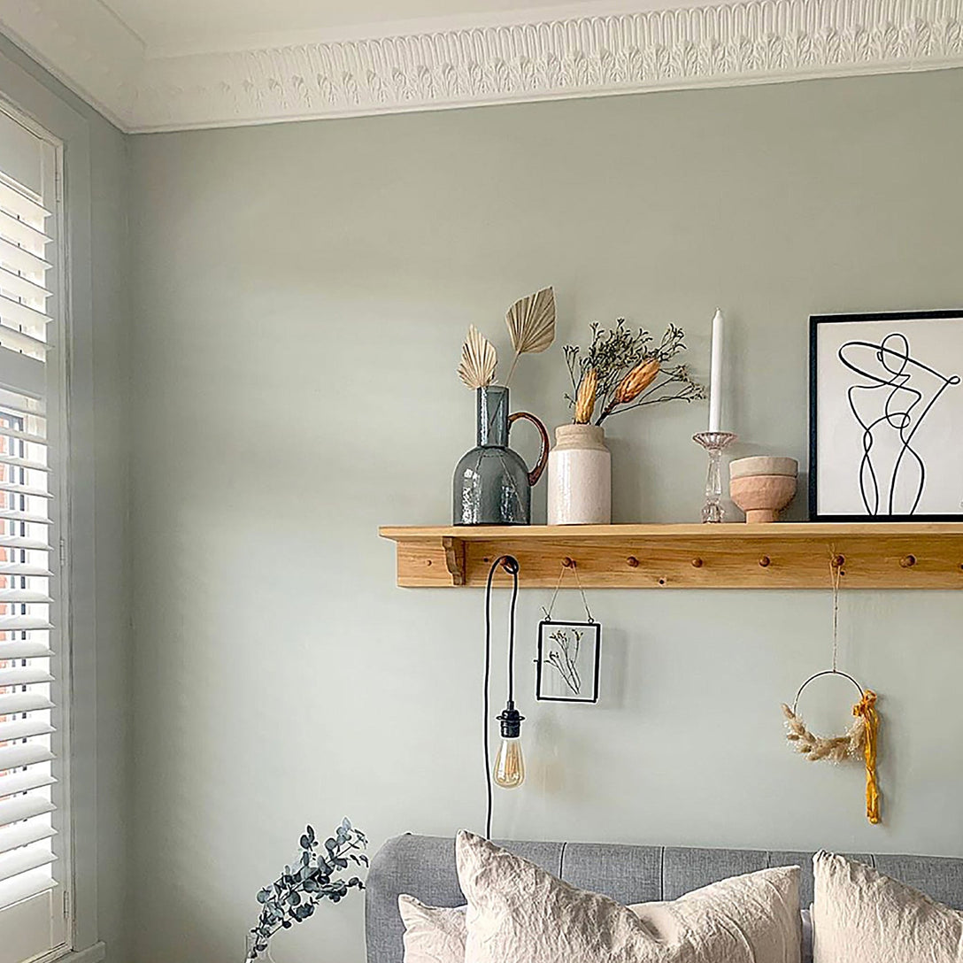image of cozy home with Acanthus and Plain Leaf Plaster cornice fitted - Drop 122MM