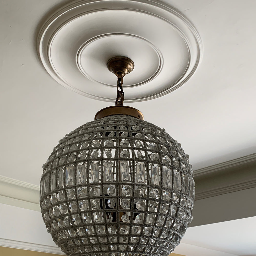 Plain Spun Plaster Ceiling Rose with chandelier