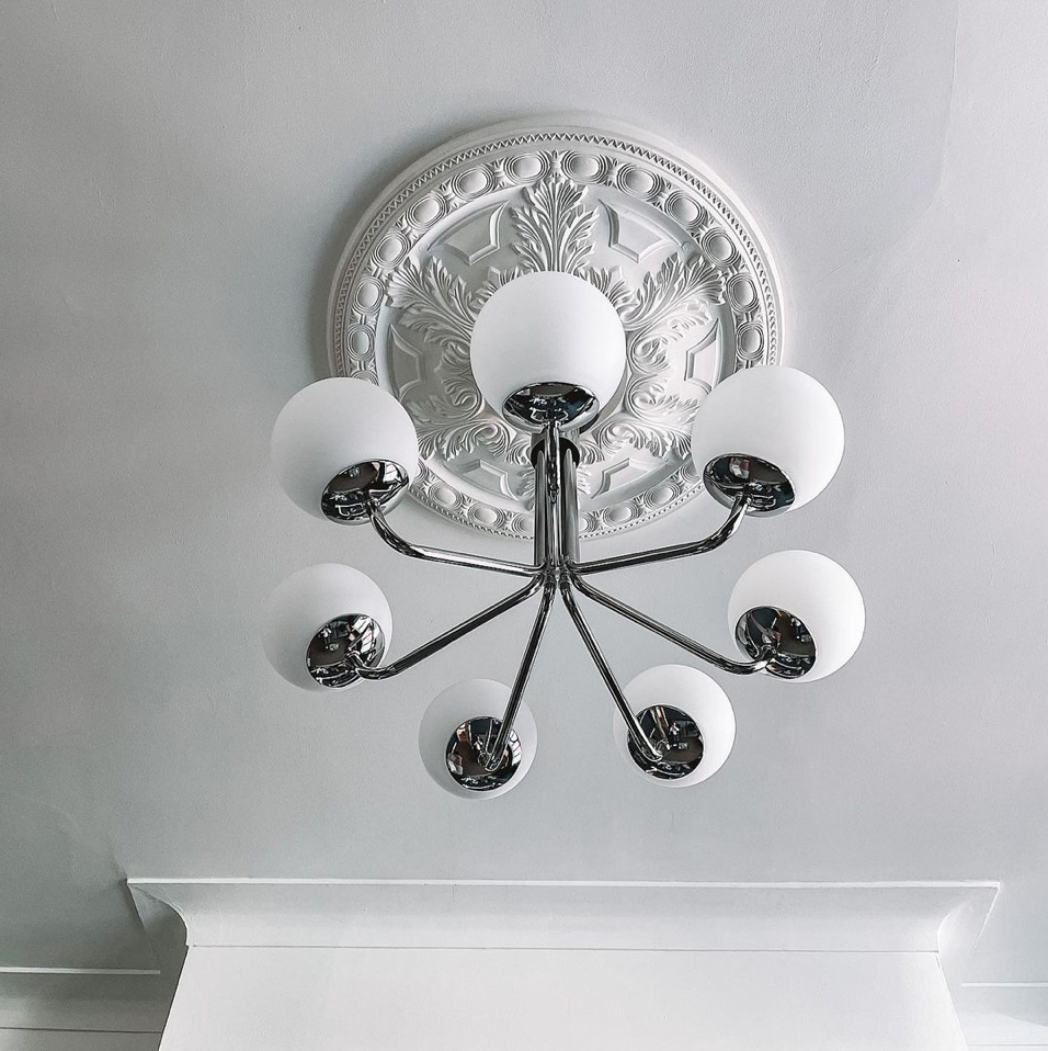Large Acanthus Leaf Plaster Ceiling Rose with modern light fitting