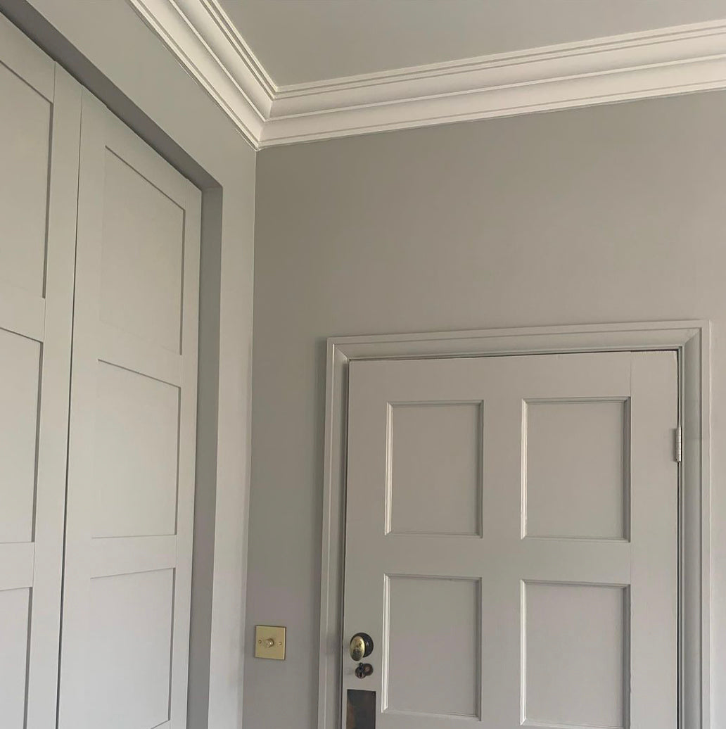 example of Victorian style plaster cornice in a modern home