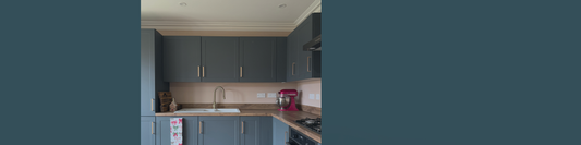 A Luton Kitchen Elevated with Victorian Swan Neck Coving