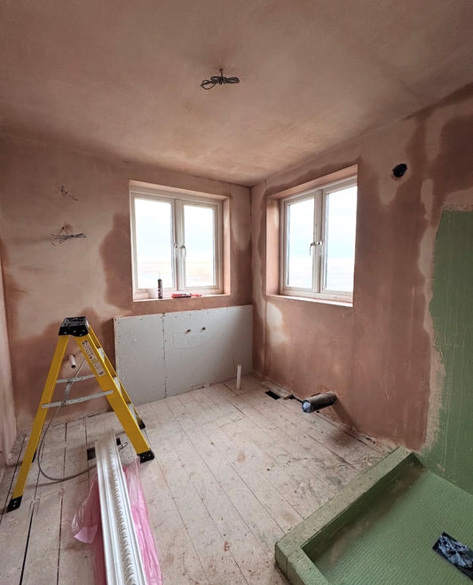 bathroom prior to coving instillation