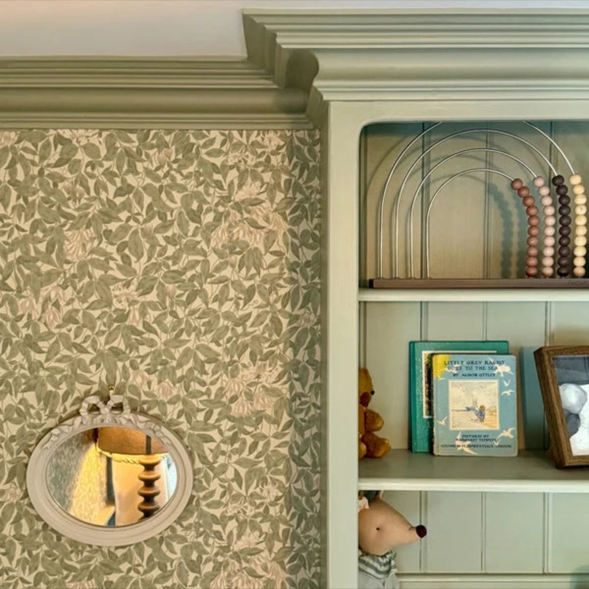 Victorian Swan Neck Plaster Coving