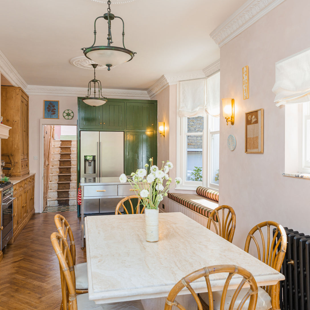 Plaster Coving Installed in Family Kitchen