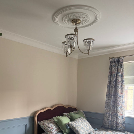 bedroom with acanthus plaster ceiling rose installed