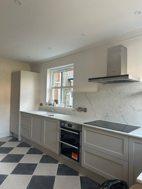 swan neck classic coving in kitchen