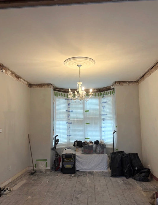 living room without plaster coving