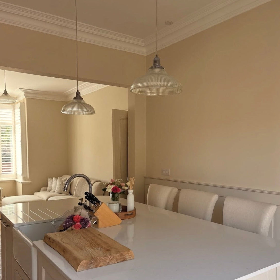 Swan Neck Plaster Coving 130mm LPC030