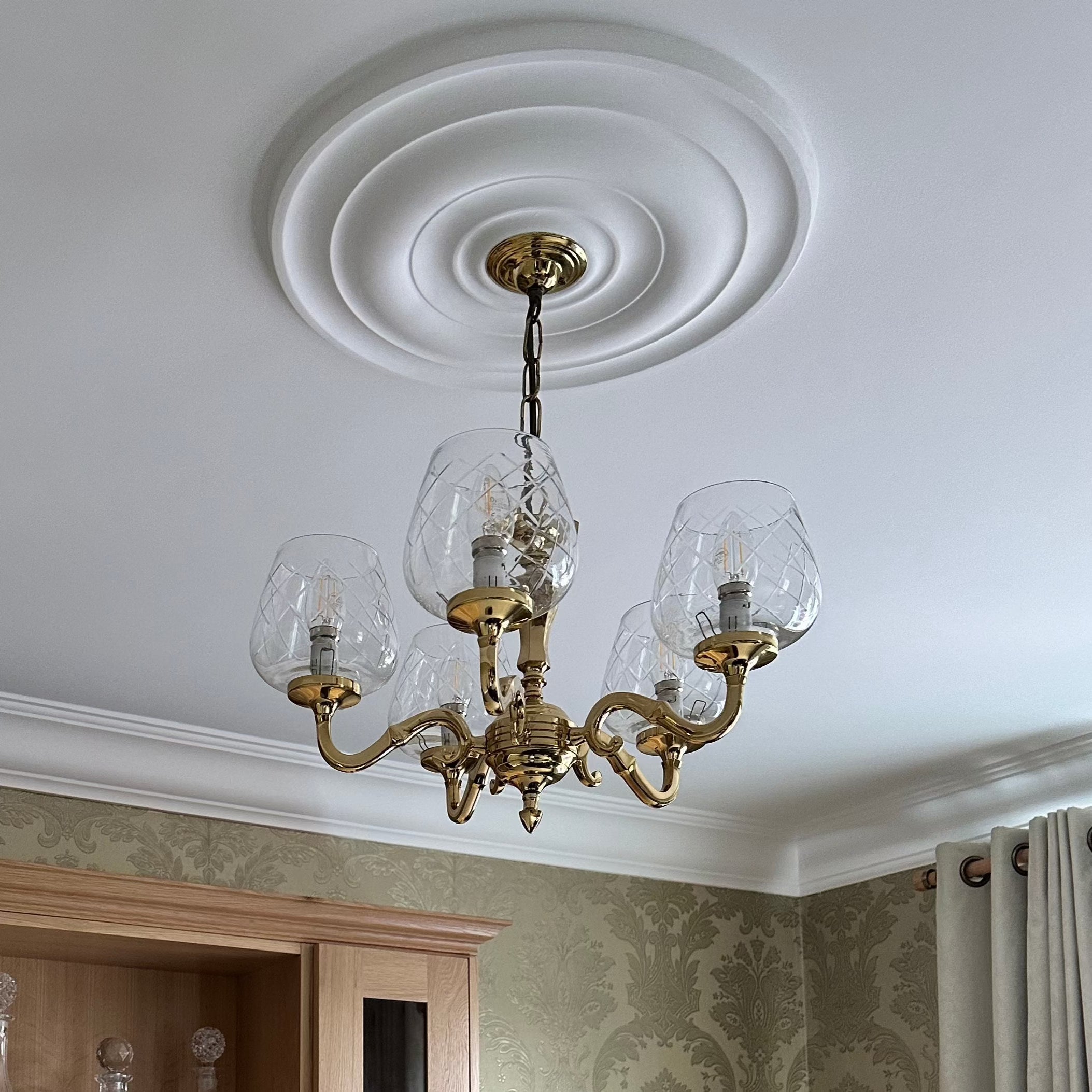 Whosale Hot Selling Decorative Wall Medallions PU Ceiling Medallion For Modern House Decor Ceiling Decoration - Cornice Molding, PU Carved Crown Molding