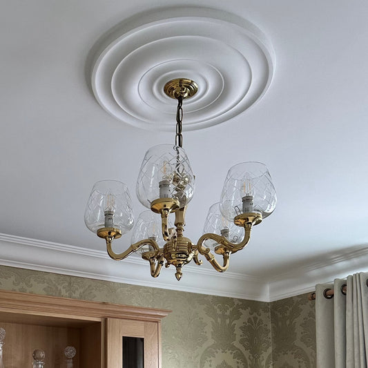Plasin spun victorian plaster ceiling rose in classic room