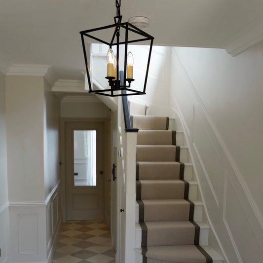 Hallway with victorian classic ogee plaster coving fitted