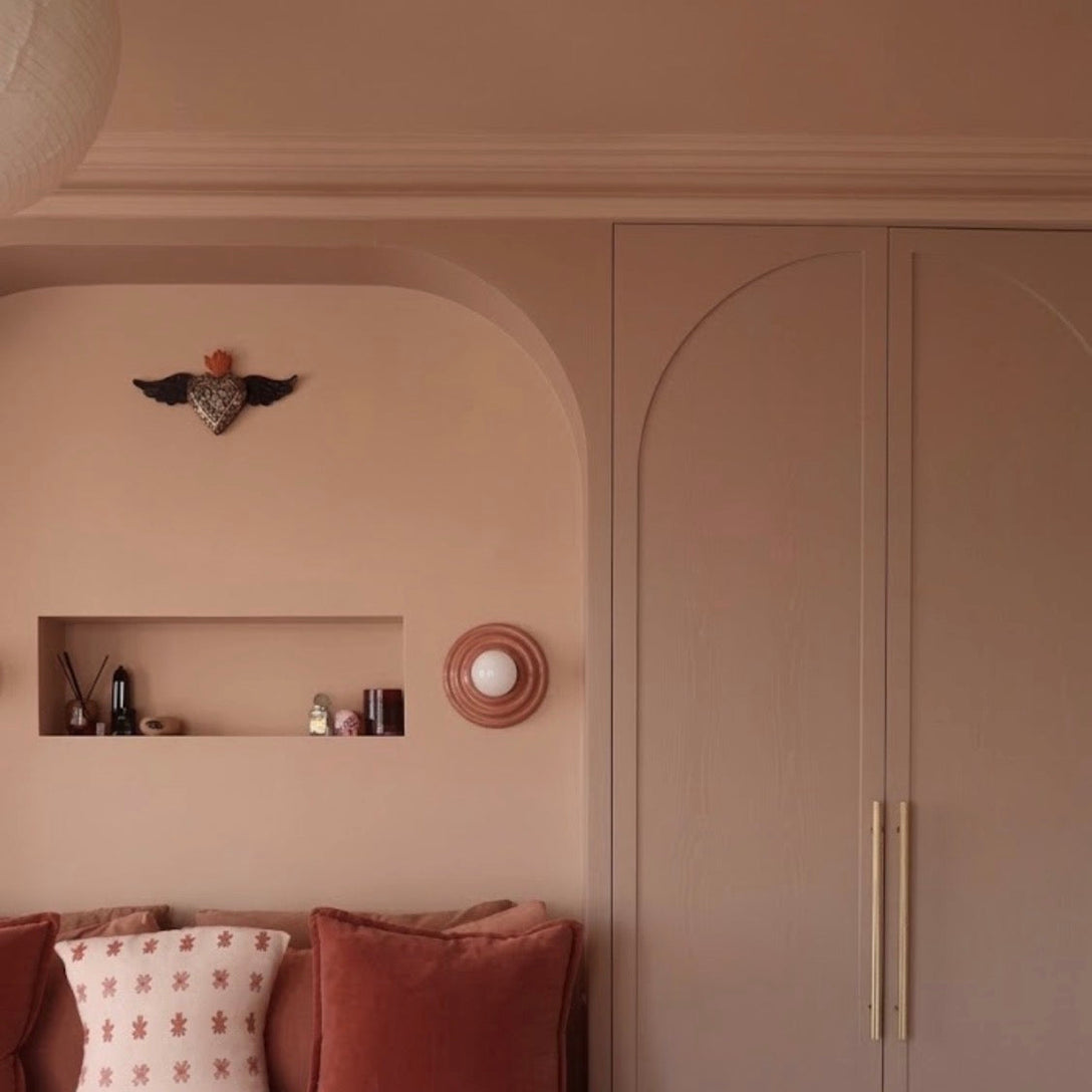Example of Swan Neck Plaster Coving Installed