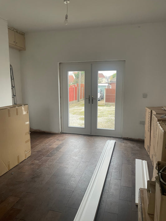 dining room before coving instillation project