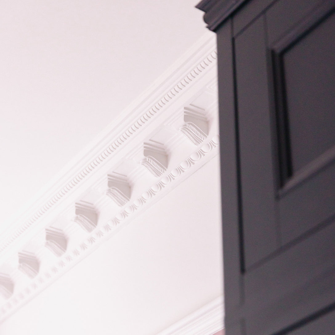 victorian dentil coving in pink bedroom