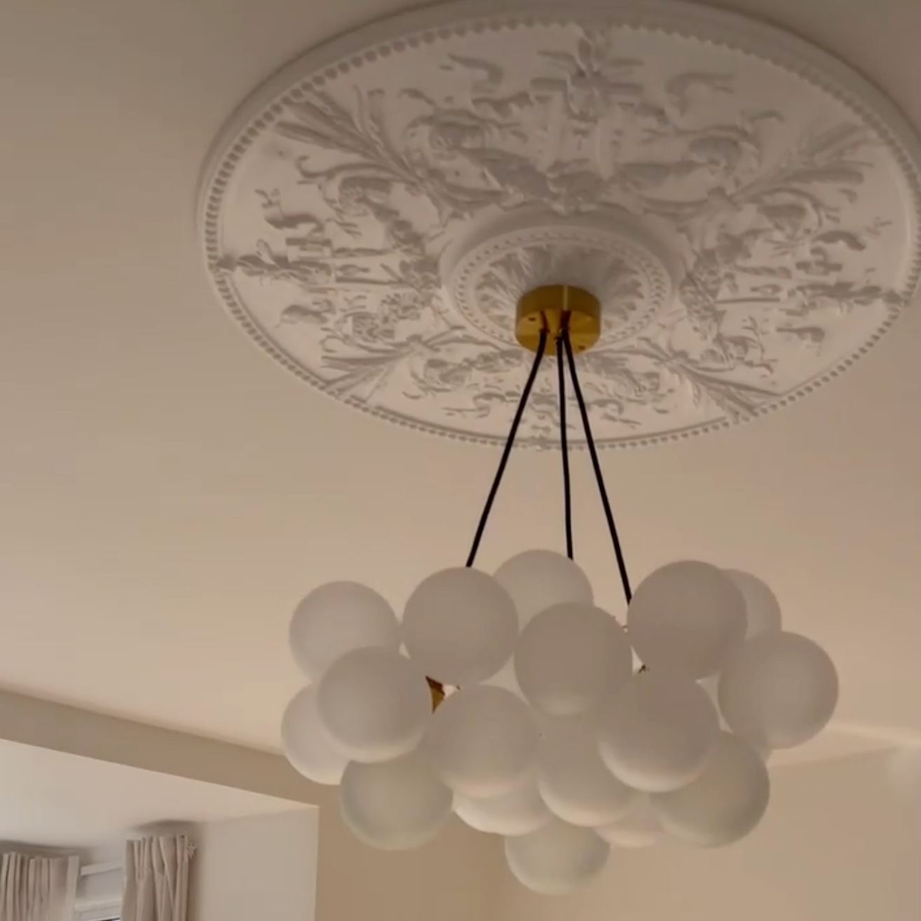 Wide ceiling rose light fitting hotsell