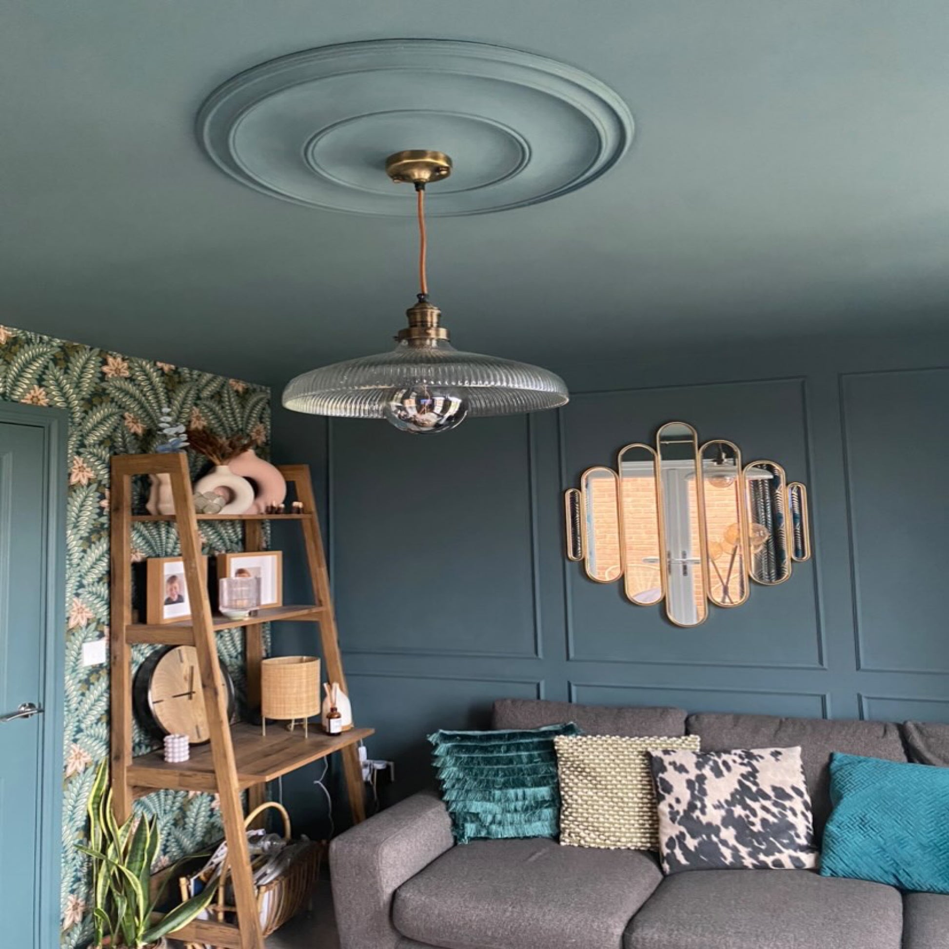 Large Plain Spun Plaster Ceiling Rose in quirky room