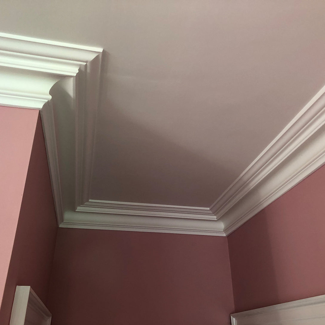 Victorian Swan Neck coving in shaded room