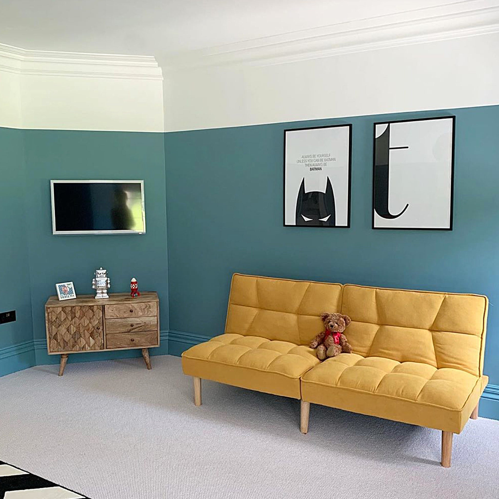 Swan Neck Plaster Coving shown in bright modern living room 125mm 