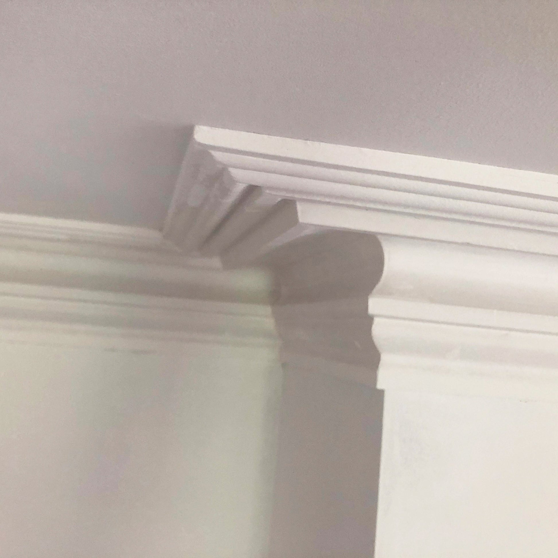 example photo showing London Swan Neck Coving after instillation 150MM, 