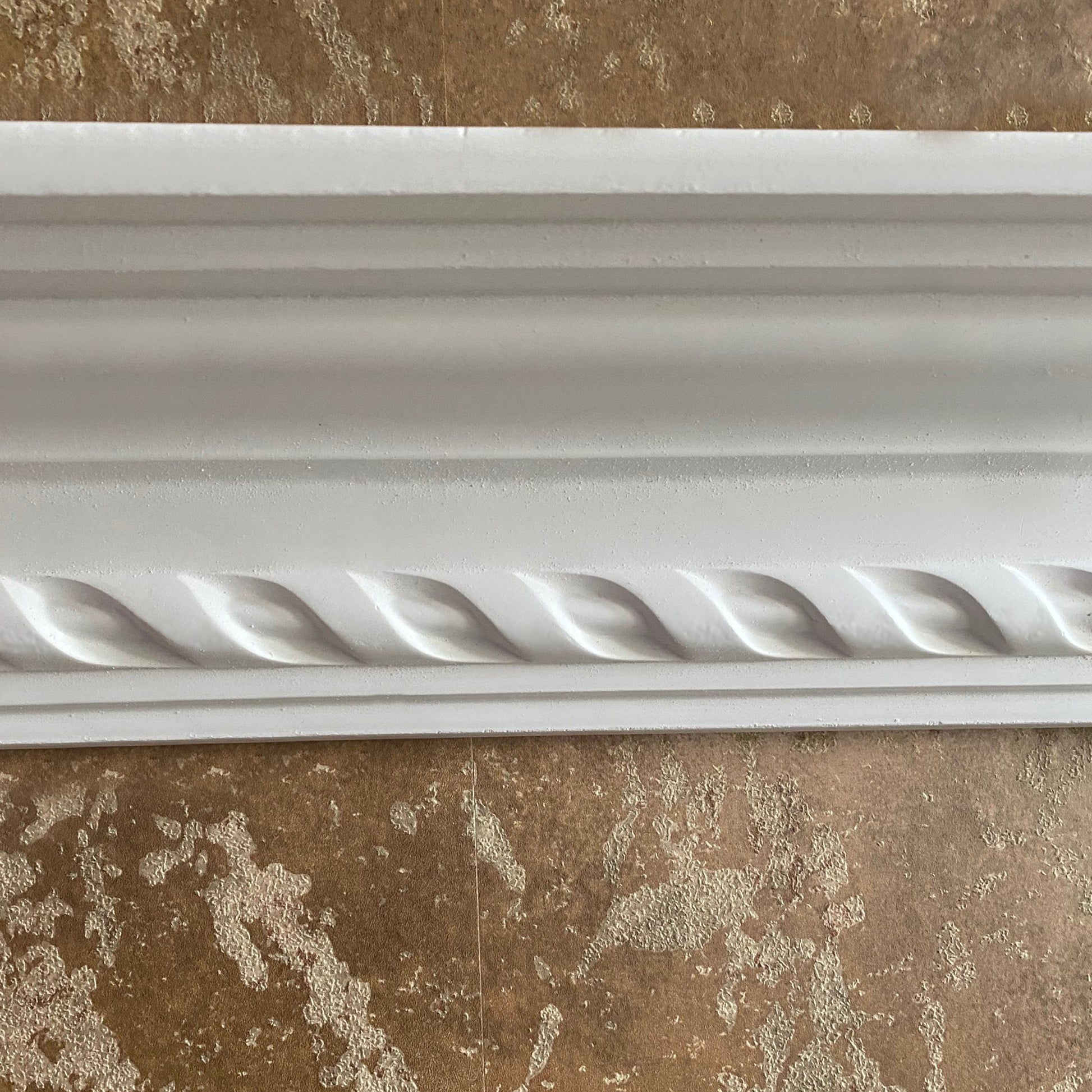 showing middle of Astragal Plaster Cornice sample - 80mm Drop 