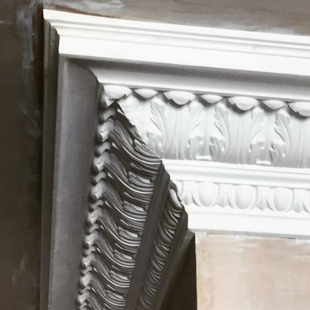 detailed photo of a corner of Victorian Plaster Coving - 235mm Drop