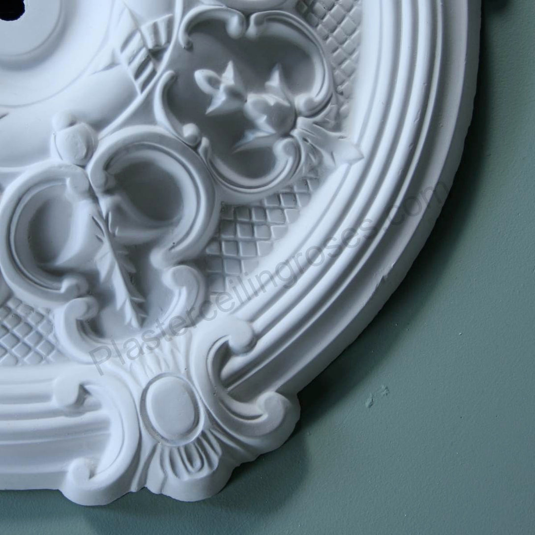 Gothic Plaster Ceiling Rose edge detailing